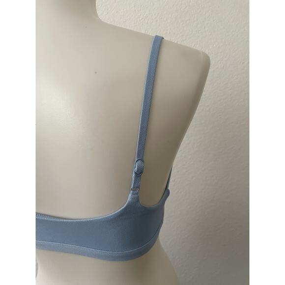 Cos Swim Bikini Top Pullover V Neck Wireless Blue Swimwear FLAW - Picture 9 of 11